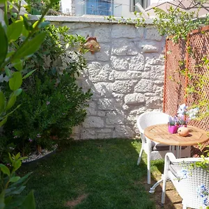 Muezeyyen Hanim Konagi Otel Alaçatı
